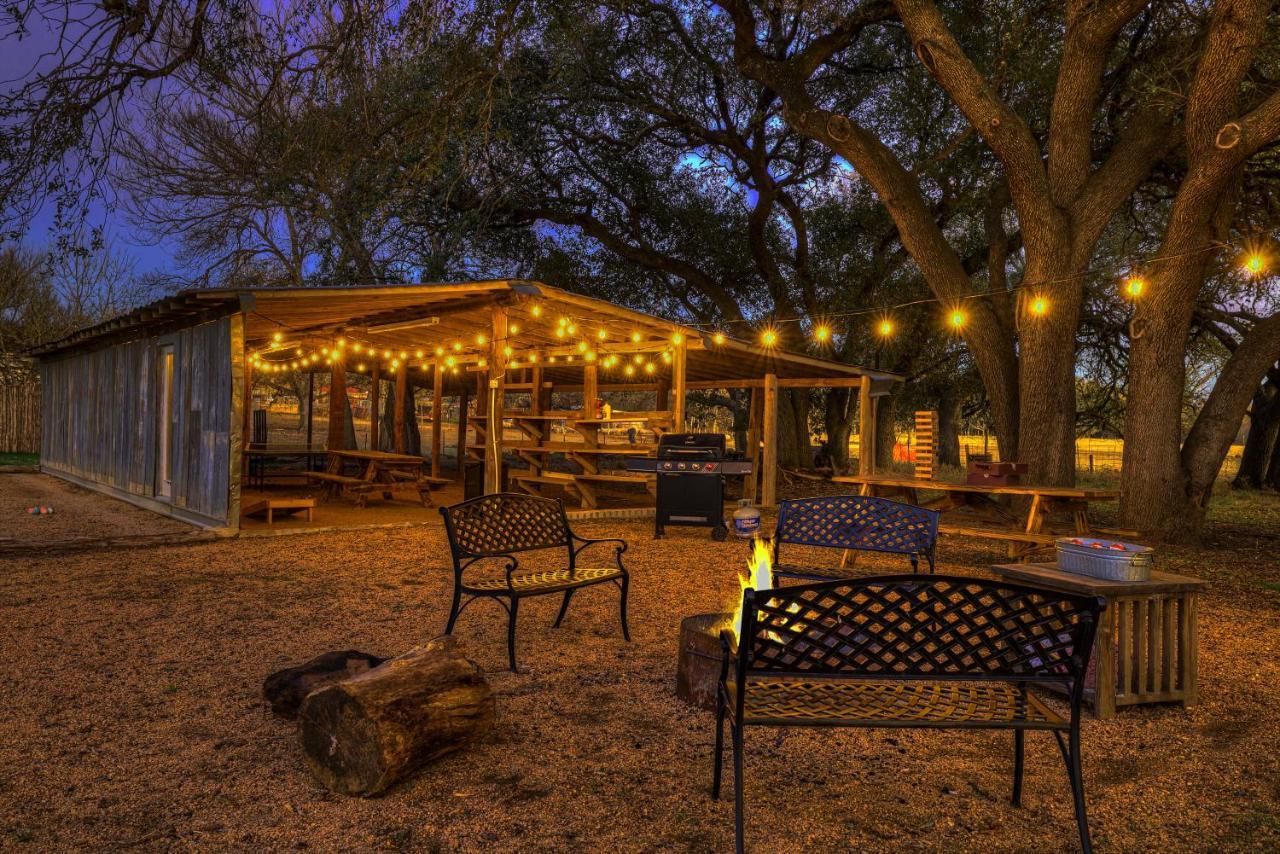 Olive St Ranch With Hottub-Grill And Party Barn Vila Fredericksburg Exterior foto