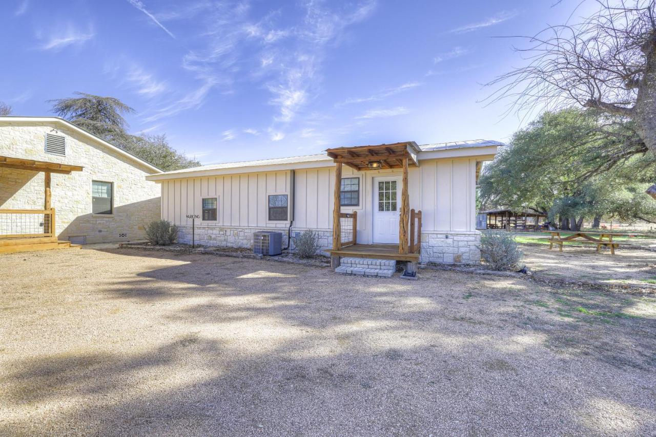 Olive St Ranch With Hottub-Grill And Party Barn Vila Fredericksburg Exterior foto