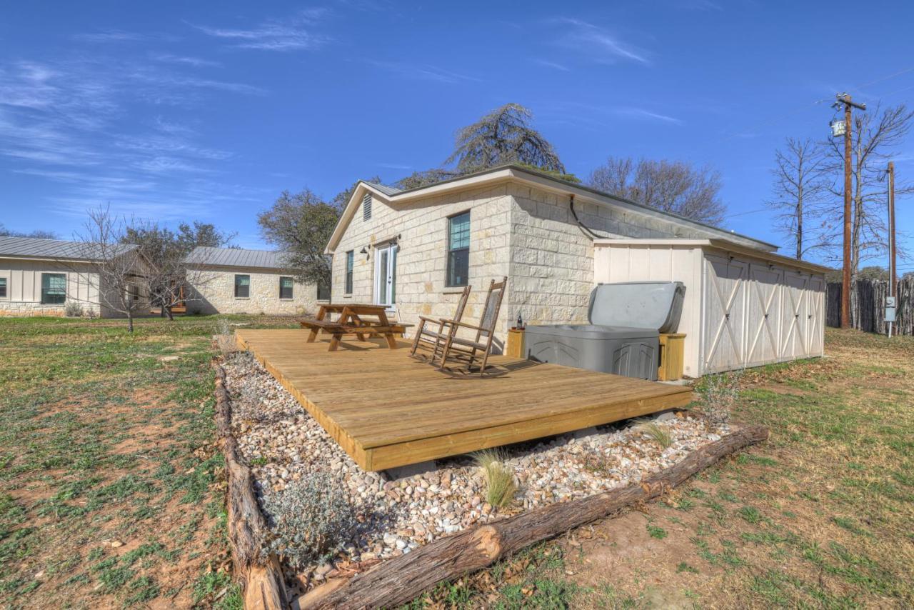 Olive St Ranch With Hottub-Grill And Party Barn Vila Fredericksburg Exterior foto